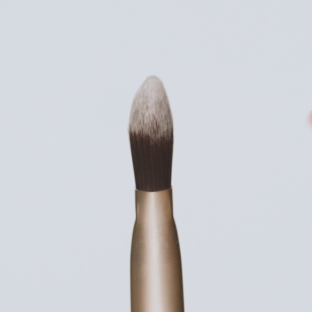 Liquid Complexion Brush
