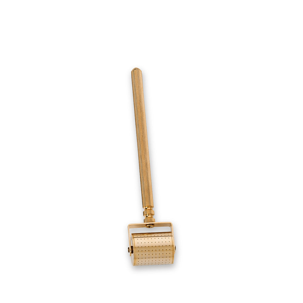 Environ Cosmetic Gold Roll-CIT, 14 karaat gouden microneedling roller met 260 ultrafijne naaldjes van 0,2 mm voor verbeterde huidverzorging en verjonging bij Lisa Bosmans Skincare