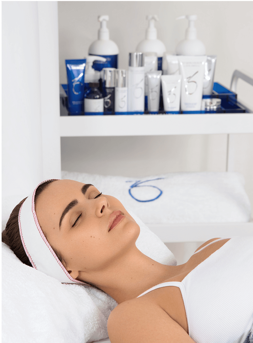 Pink Friday: 4+1 Red Carpet Peeling Zo Skin Health